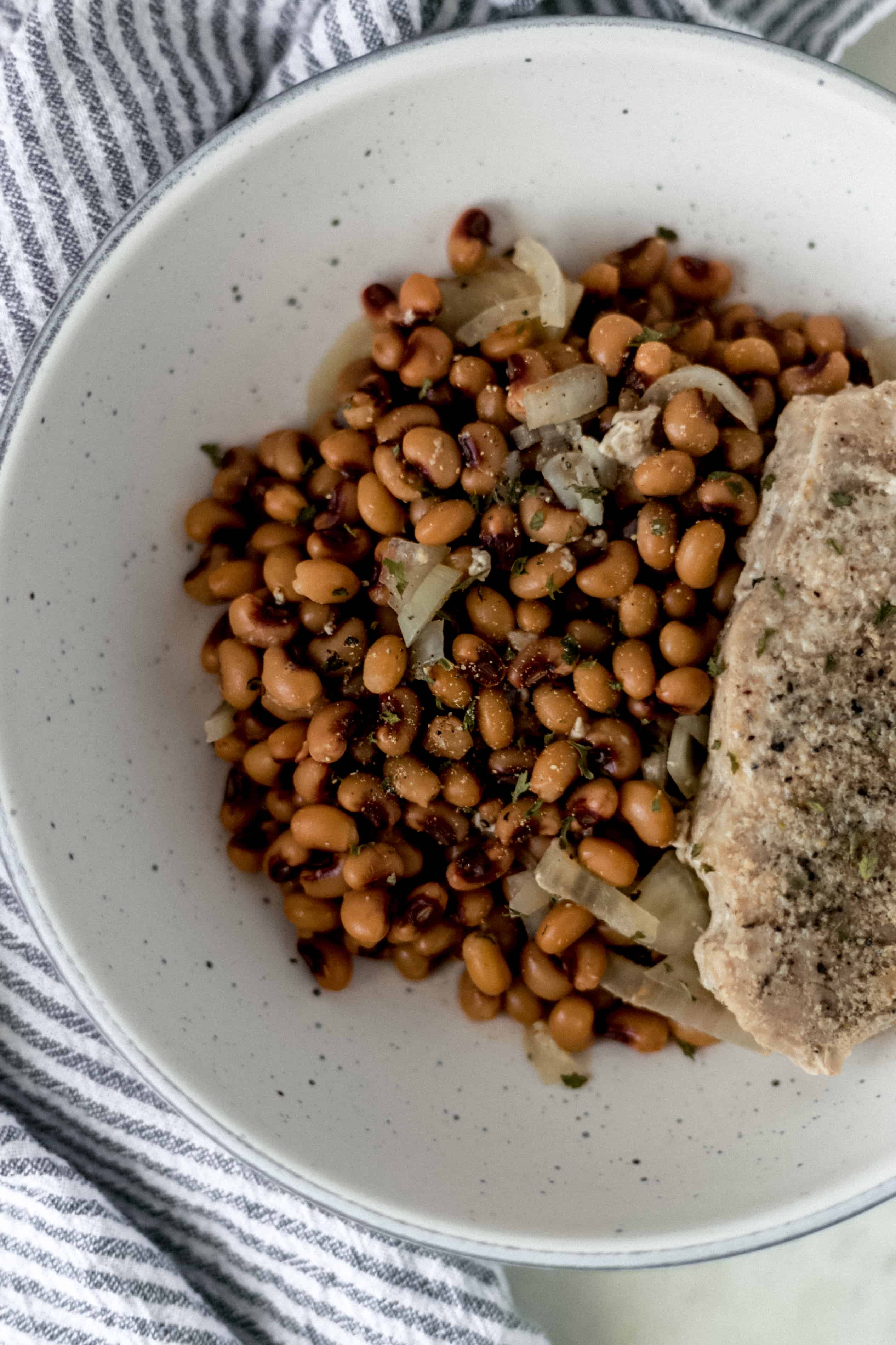 Slow Cooker Black Eyed Peas