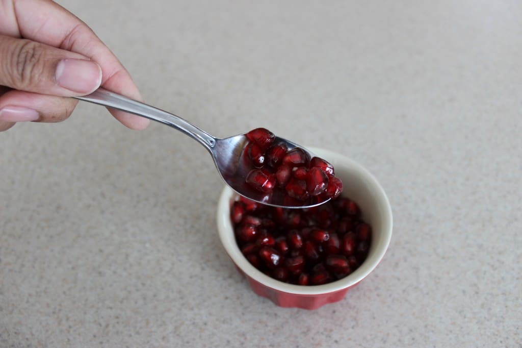 Seeding a Pomegranate in water is a simple and less messy way to enjoy this delicious fruit in the fastest amount of time. simplylakita.com