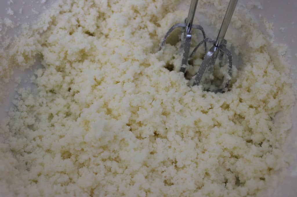7 Up Pound Cake Simply LaKita 7 sugar and butter combined with hand mixer