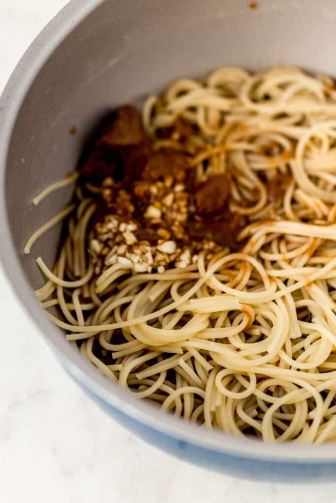ingredients for sesame noodles in pot 