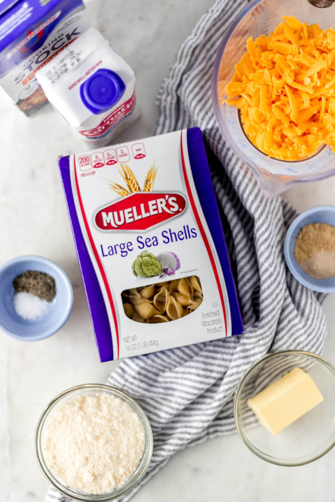 ingredients for pressure cooker macaroni and cheese