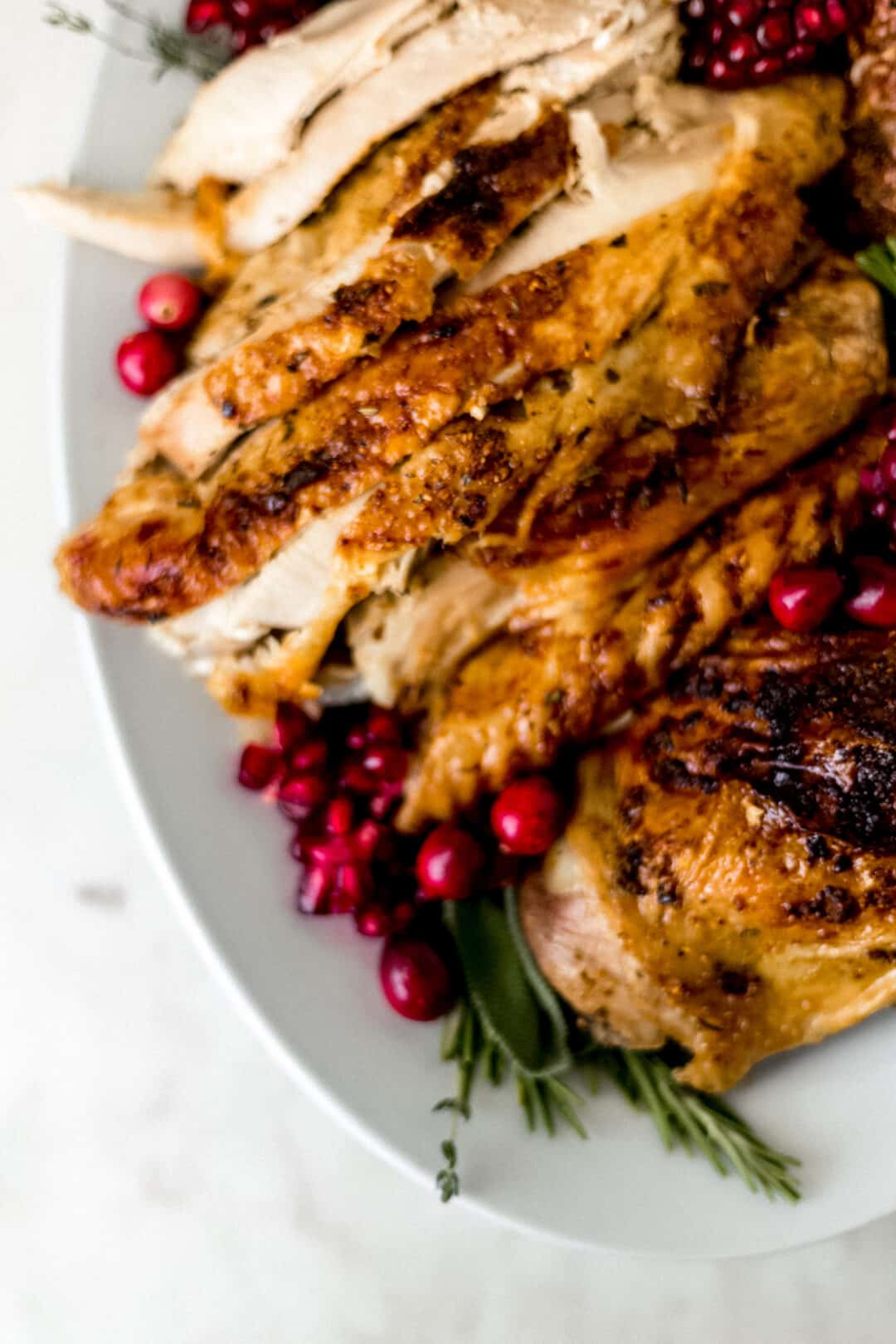 cut up turkey on platter 