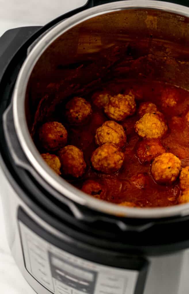 meatballs and sauce in a instant pot pressure cooker 