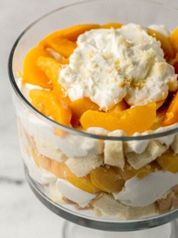 finished peach trifle