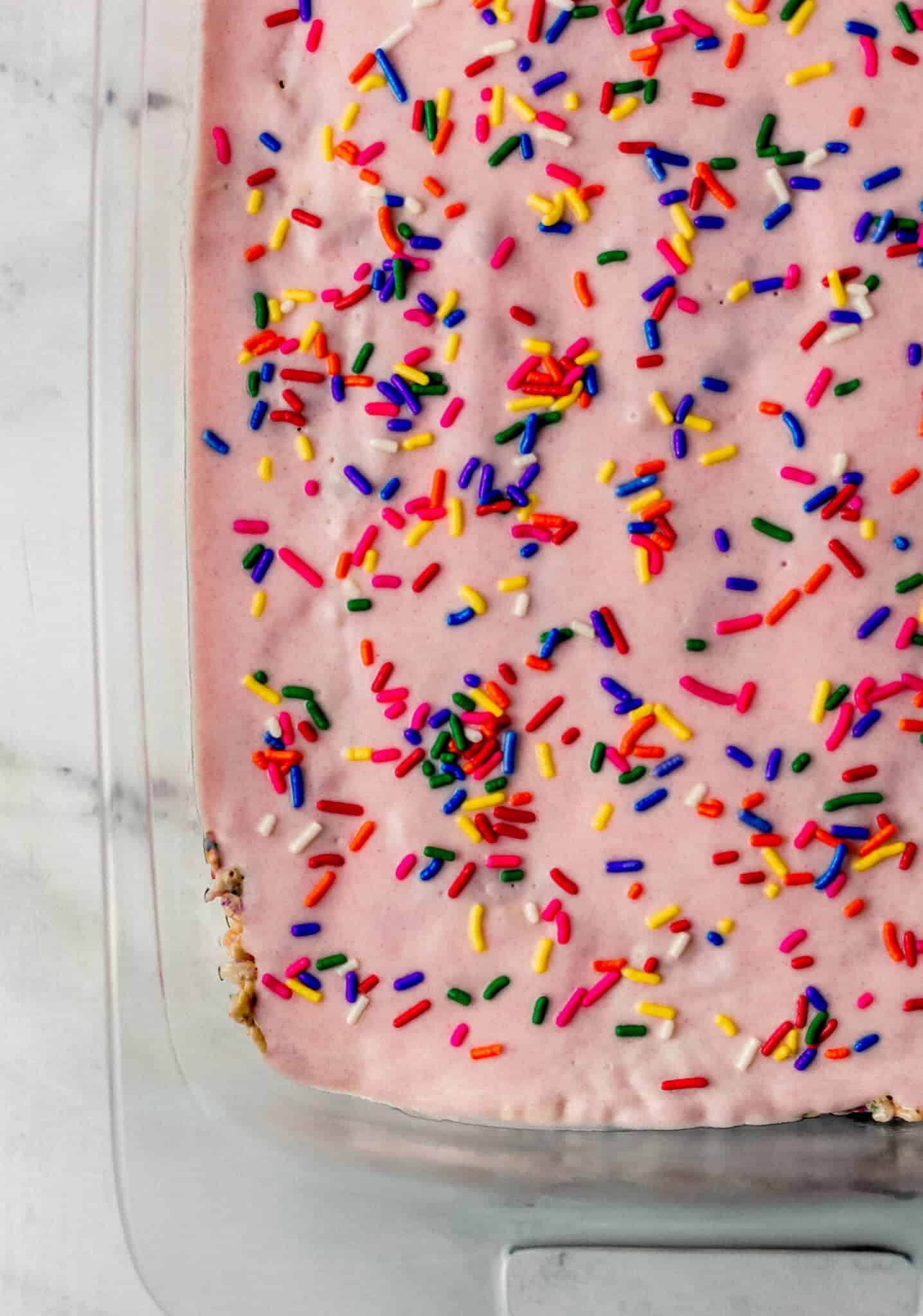 finished rice krispie treats in glass baking dish 