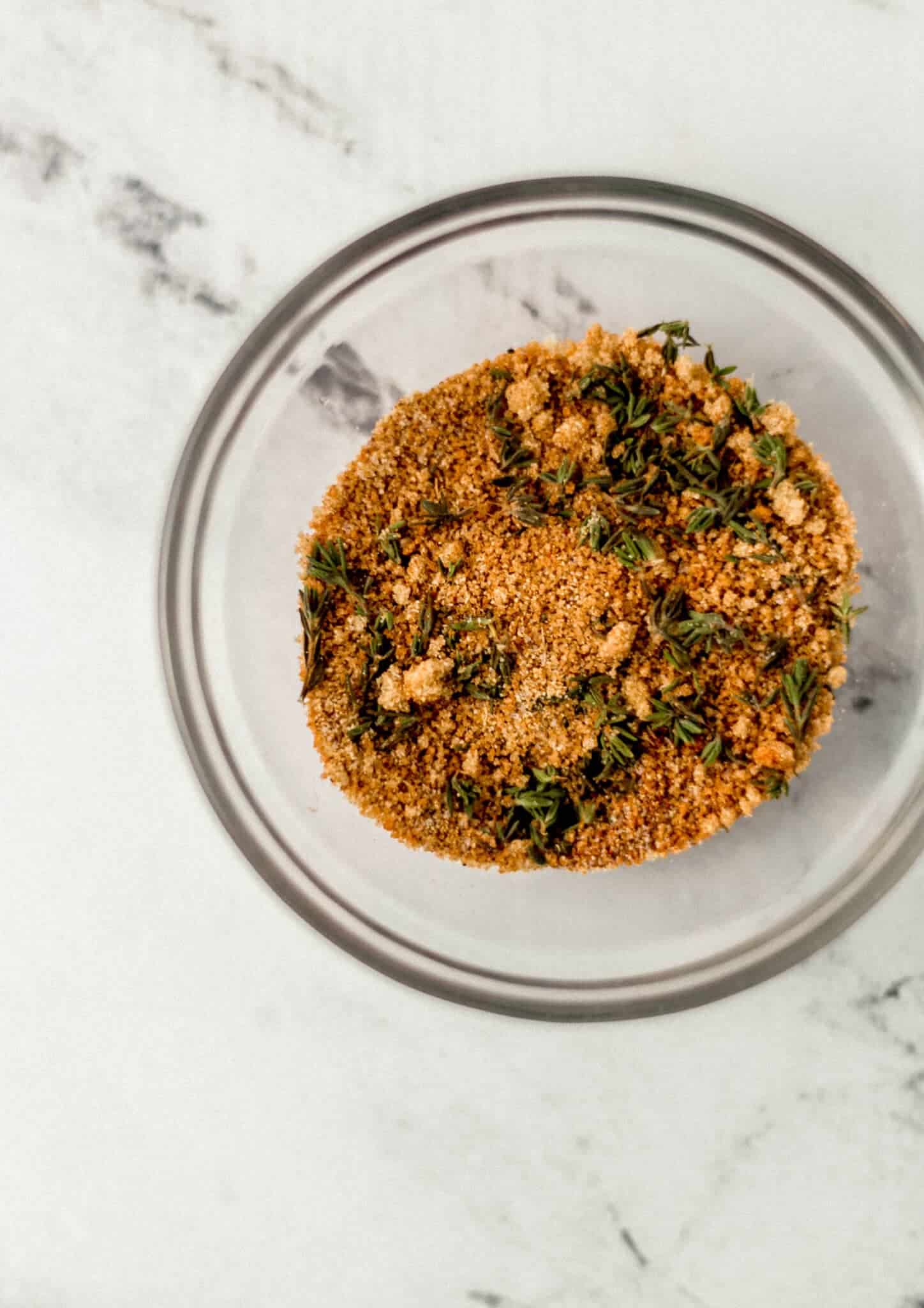 spice blend in small glass bowl 