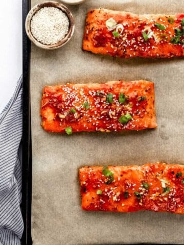 cropped-Honey-Sriracha-Salmon-Simply-LaKita-7.jpg