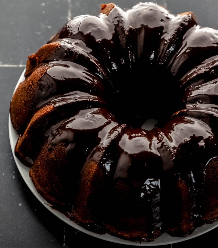 Chocolate Sour Cream Pound Cake Recipe (Moist & Rich!) | Simply LaKita