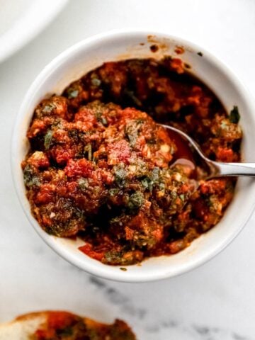 Tomato pesto in a bowl